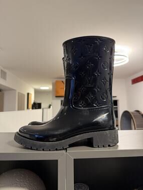 Louis Vuitton Monogram Rain Boots Black Rubber Lug Sole Women EU 38 Italy